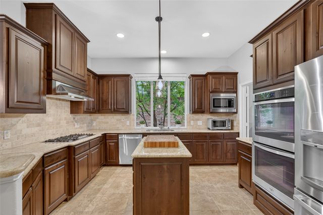 3505 Meadow Bluff Lane, Sachse, TX 75048