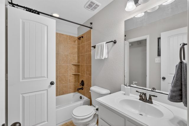 3505 Meadow Bluff Lane, Sachse, TX 75048