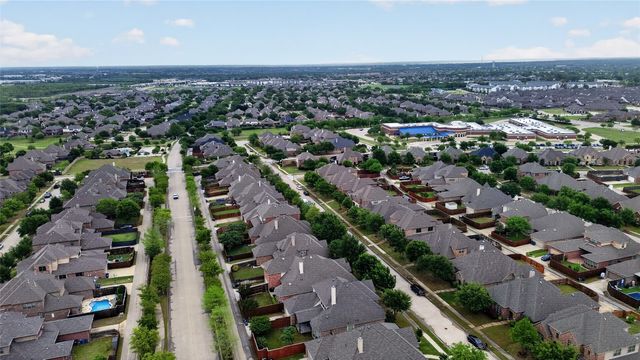 3505 Meadow Bluff Lane, Sachse, TX 75048