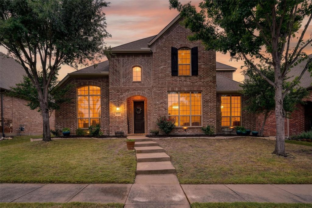 3505 Meadow Bluff Lane, Sachse, TX 75048