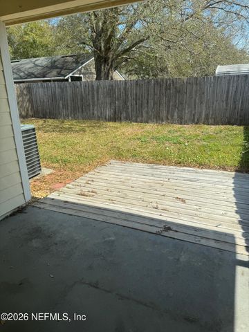 6725 NEWGATE Circle E, Jacksonville, FL 32244