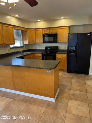 6725 NEWGATE Circle E, Jacksonville, FL 32244