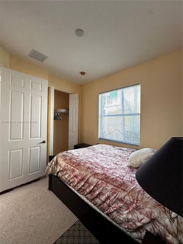 606 Mariner Bay Blvd 1, Fort Pierce, FL 34949