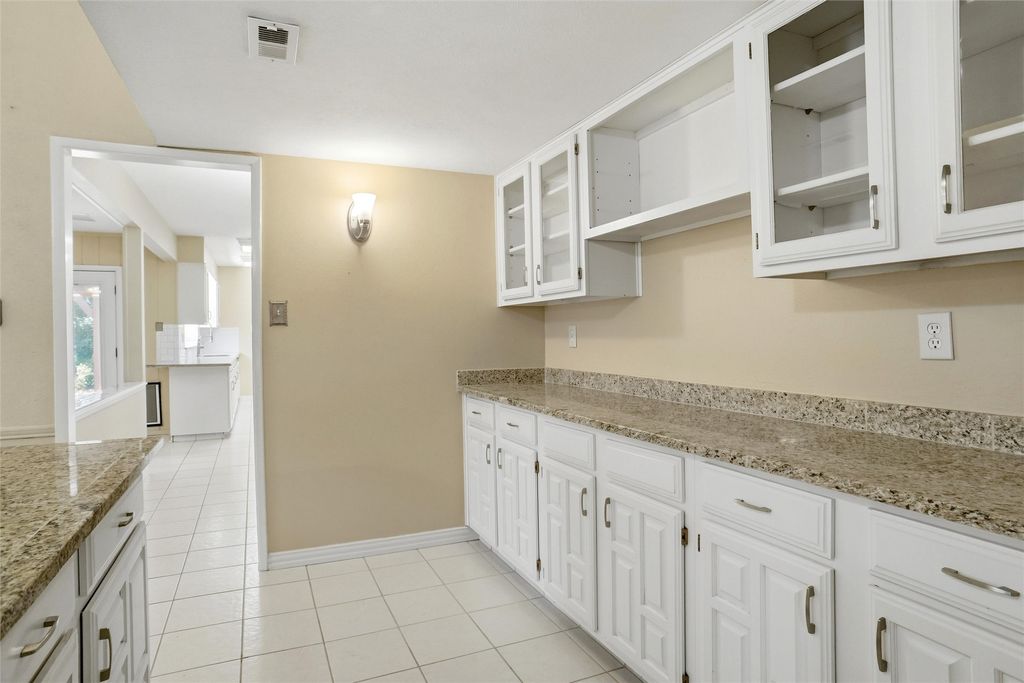 3701 Windsong Lane, Bedford, TX 76021 — photo 5