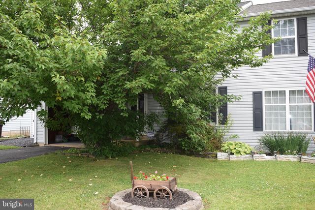 2155 MILL VALLEY LN, Quakertown, PA 18951