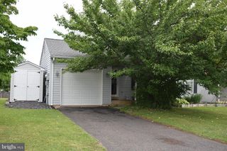 2155 MILL VALLEY LN, Quakertown, PA 18951