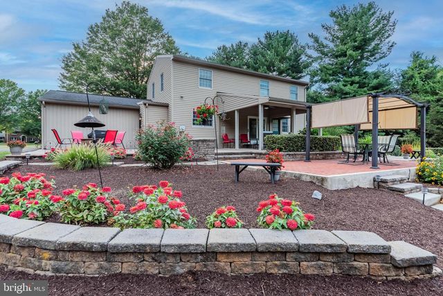 50 WEDGEWOOD DR, Carlisle, PA 17015