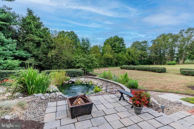 50 WEDGEWOOD DR, Carlisle, PA 17015