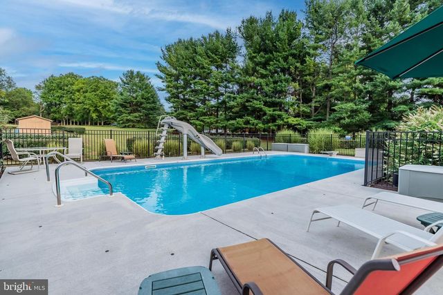 50 WEDGEWOOD DR, Carlisle, PA 17015