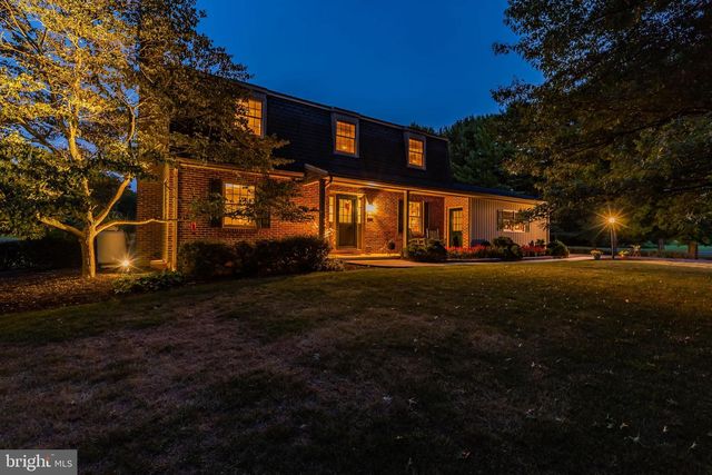 50 WEDGEWOOD DR, Carlisle, PA 17015
