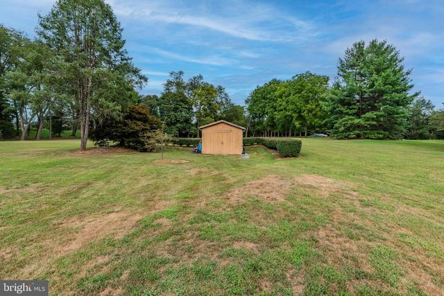 50 WEDGEWOOD DR, Carlisle, PA 17015