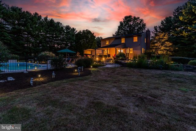 50 WEDGEWOOD DR, Carlisle, PA 17015