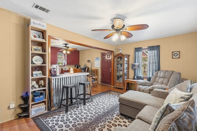 900 Rs County Road 3480, Alba, TX 75410