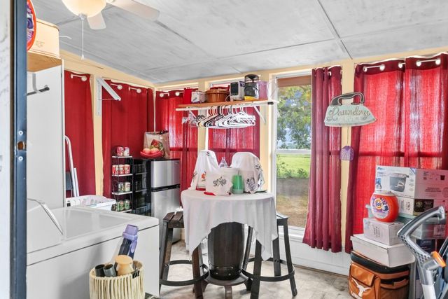 900 Rs County Road 3480, Alba, TX 75410