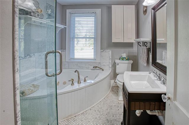 165 21ST AVENUE NE, St Petersburg, FL 33704