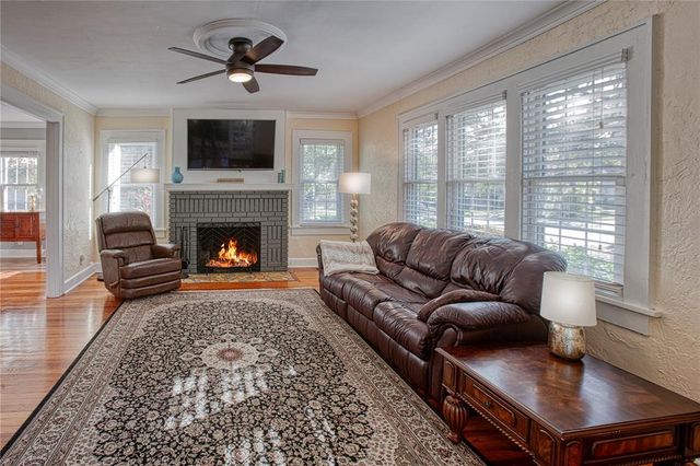 165 21ST AVENUE NE, St Petersburg, FL 33704