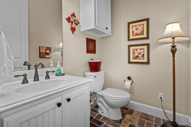 12170 Copper Ct, Tyler, TX 75706