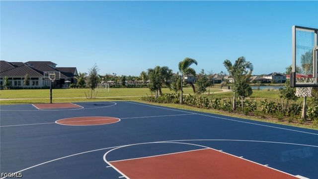 13846 Pine Lodge LN, Fort Myers, FL 33913