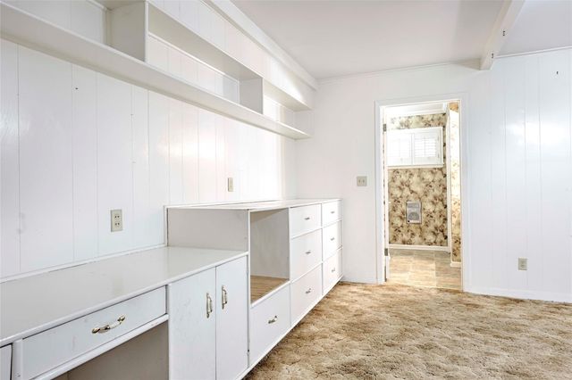 302 Baumgarten Street, Schulenburg, TX 78956