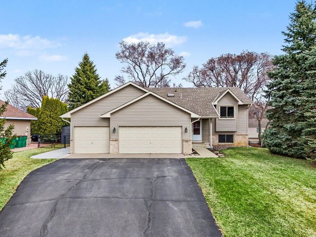 6081 144th Lane NW, Anoka, MN 55303