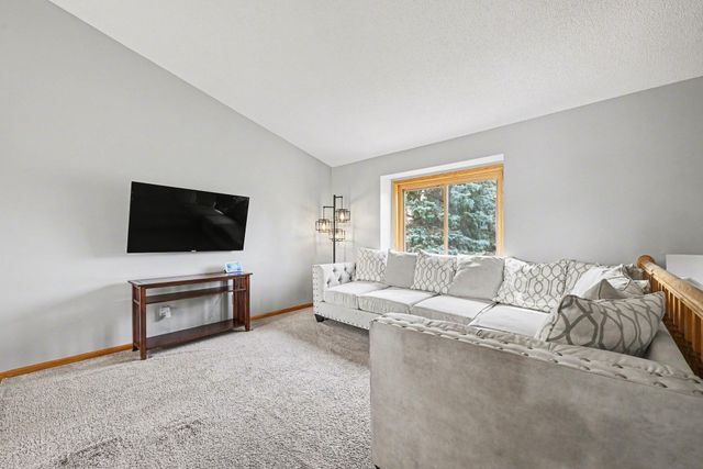 6081 144th Lane NW, Anoka, MN 55303