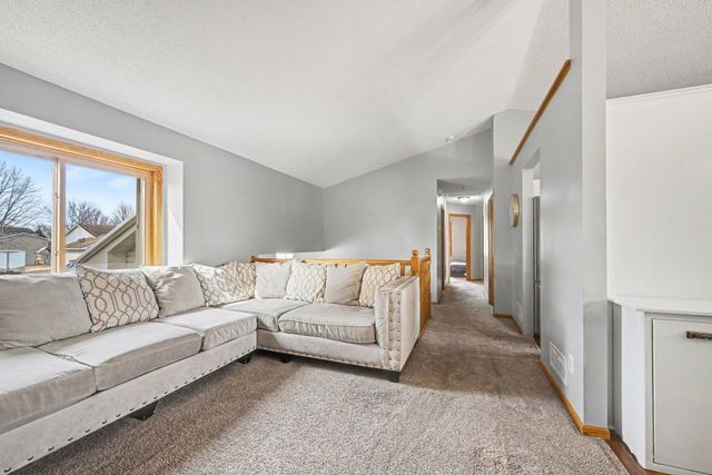 6081 144th Lane NW, Anoka, MN 55303