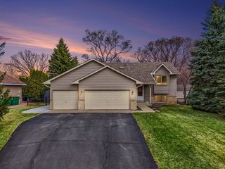 6081 144th Lane NW, Anoka, MN 55303