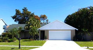 10700 Kasmir Court, Boynton Beach, FL 33437