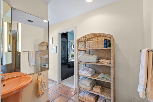 640 3rd Key Drive, Fort Lauderdale, FL 33304