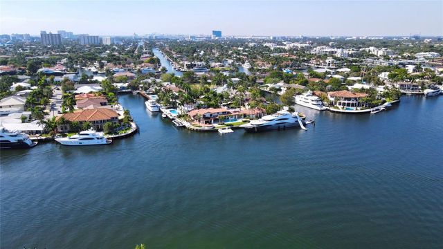 640 3rd Key Drive, Fort Lauderdale, FL 33304