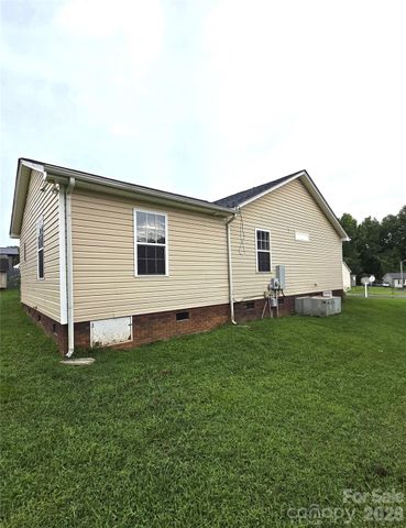 110 Mill Creek Drive, Kings Mountain, NC 28086