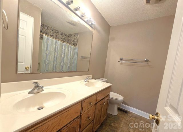 110 Mill Creek Drive, Kings Mountain, NC 28086