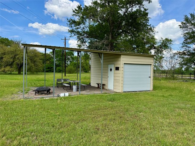 764 Fm 1255, Grand Saline, TX 75140