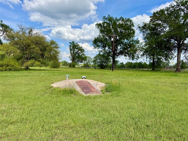 764 Fm 1255, Grand Saline, TX 75140