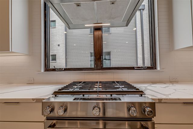 2707 Kimsey Drive 101, Dallas, TX 75235