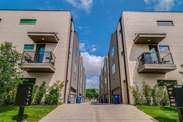2707 Kimsey Drive 101, Dallas, TX 75235