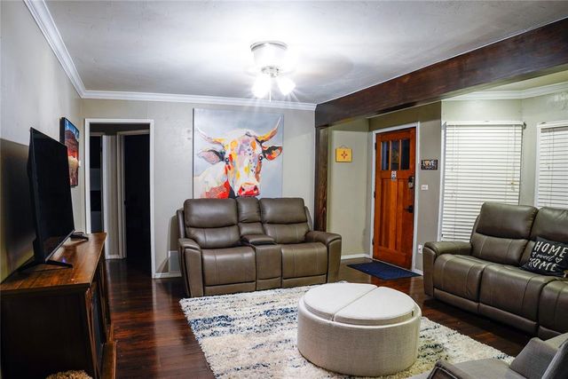 924 N Ash Street, Guthrie, OK 73044