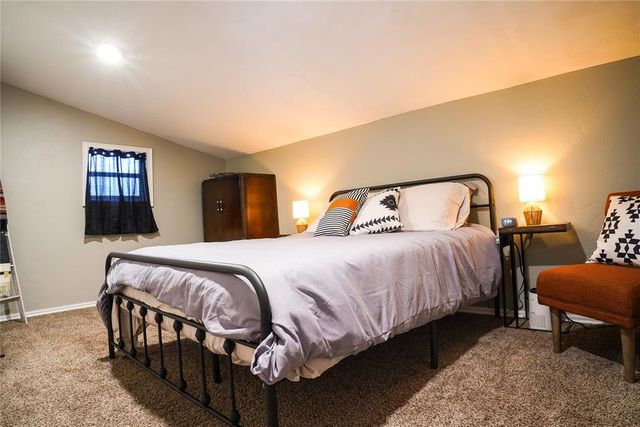 924 N Ash Street, Guthrie, OK 73044