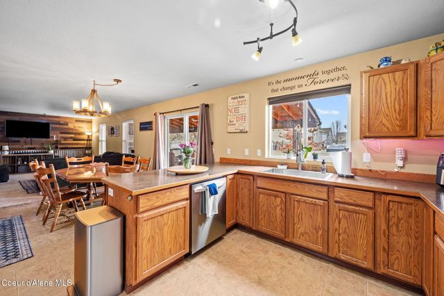 6547 N Talon Ln, Coeur D'alene, ID 83815