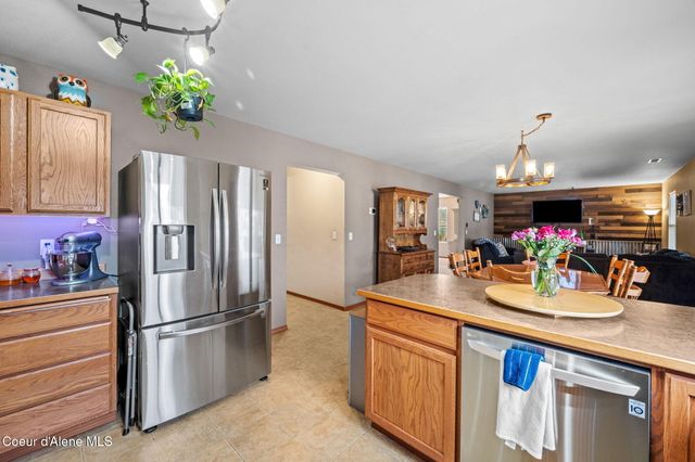 6547 N Talon Ln, Coeur D'alene, ID 83815