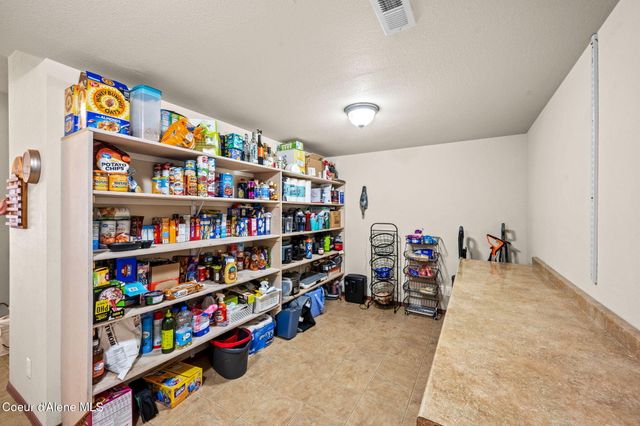 6547 N Talon Ln, Coeur D'alene, ID 83815