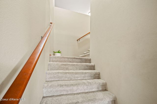 6547 N Talon Ln, Coeur D'alene, ID 83815