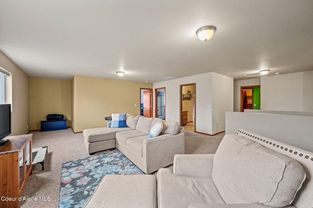 6547 N Talon Ln, Coeur D'alene, ID 83815