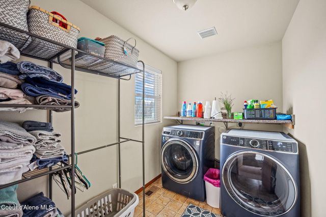 6547 N Talon Ln, Coeur D'alene, ID 83815