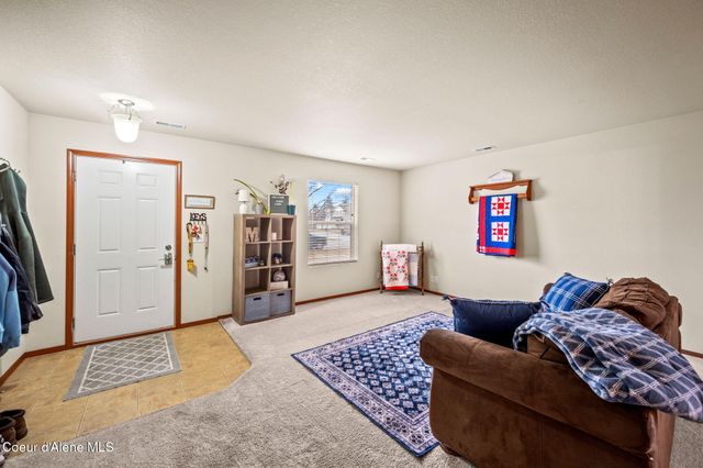 6547 N Talon Ln, Coeur D'alene, ID 83815