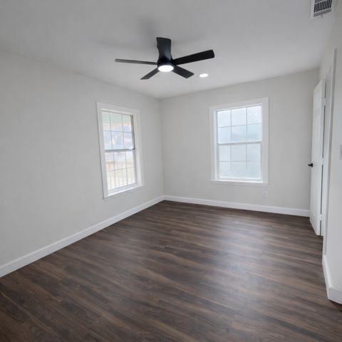 2744 Ryan Avenue, Fort Worth, TX 76110