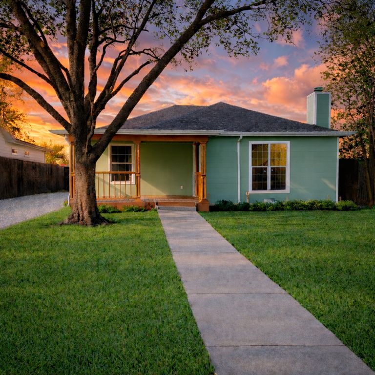 2744 Ryan Avenue, Fort Worth, TX 76110