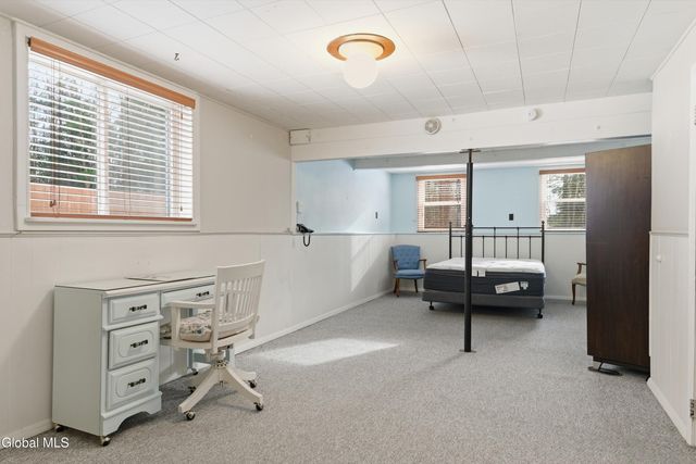 84 Hutchins Road, Ballston Spa, NY 12020