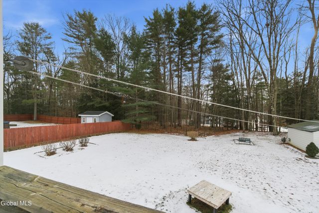 84 Hutchins Road, Ballston Spa, NY 12020