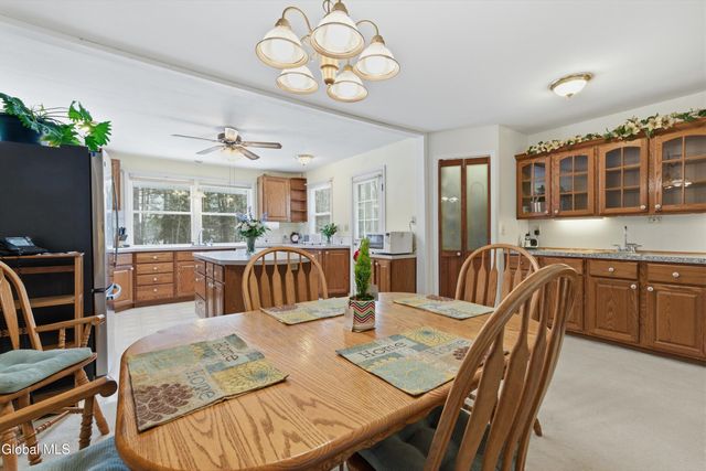 84 Hutchins Road, Ballston Spa, NY 12020